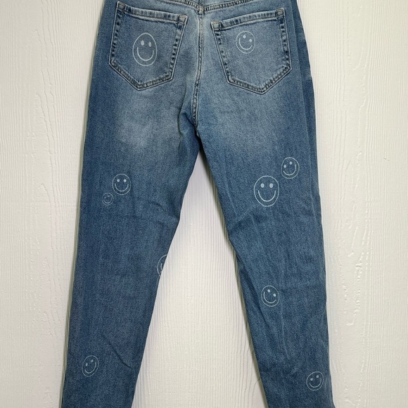 Hollister - Smiley Face Distressed Stonewashed Smiley Print Jeans Size 28 - Picture 10 of 13